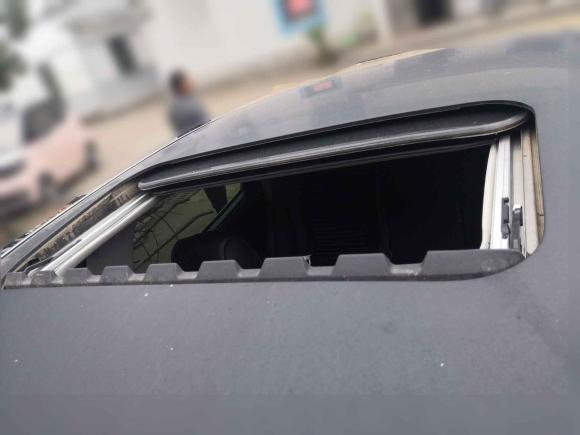 [义乌·浙G] 二手英菲尼迪英菲尼迪Q702013款 Q70L 2.5L 舒适版