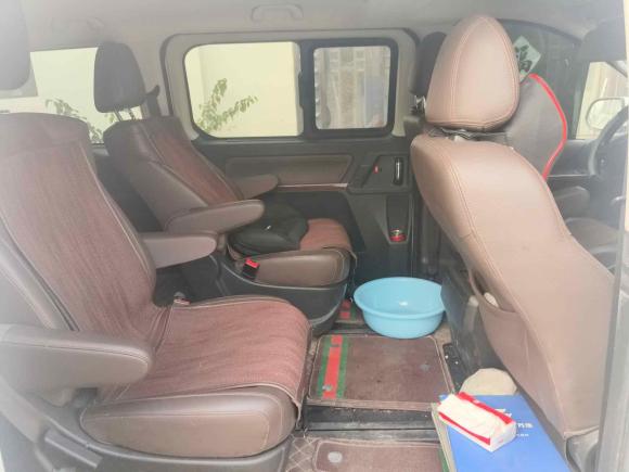 [济南·鲁A] 二手东风风行菱智PLUS2021款 旅行版 2.0L 手动豪华型 7座