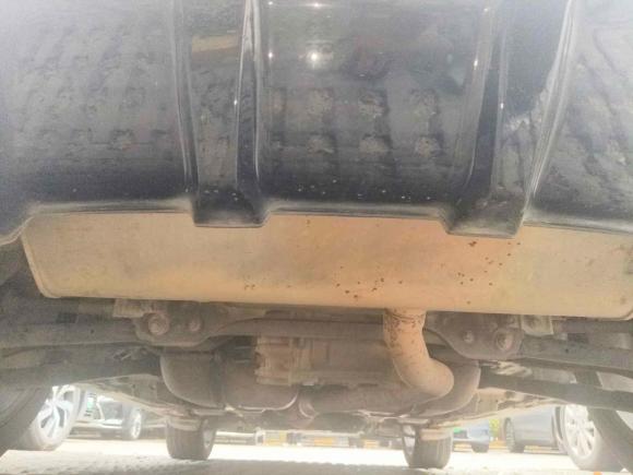 [深圳·粤B] 二手路虎揽胜极光2015款 2.0T 5门耀动版