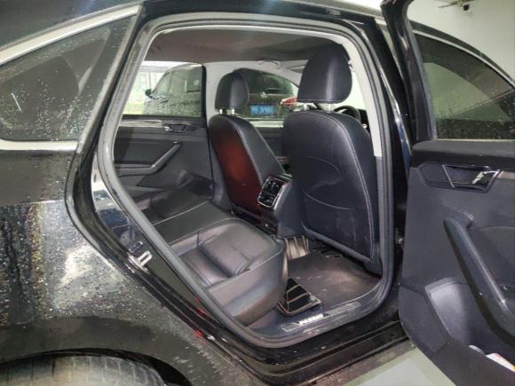 [上海·苏L] 二手大众帕萨特2016款 330TSI DSG御尊版