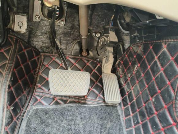 [青岛·鲁B] 二手本田杰德2013款 1.8L 自动舒适版 5座