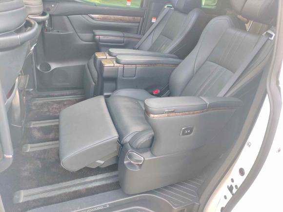 [上海·沪D] 二手丰田埃尔法2021款 双擎 2.5L 尊贵版