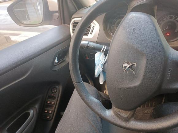 [苏州·苏U] 二手标致标致3012016款 1.6L 手动舒适版