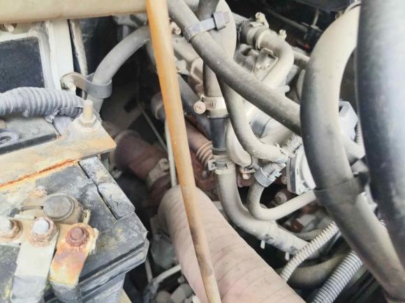 [常州·苏D] 二手依维柯依维柯褒迪2017款 3.0T尊享V36厢货中顶F1CE34818