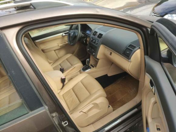 [杭州·浙A] 二手大众途安2011款 1.4T DSG智雅版5座