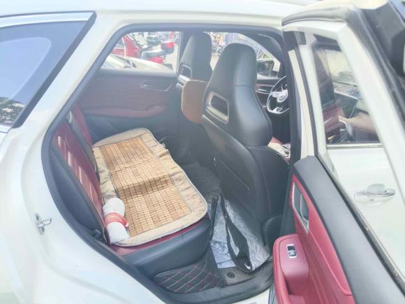 [上海·沪F] 二手名爵名爵HS2018款 30T 自动两驱Trophy荷尔蒙燃情版 国V