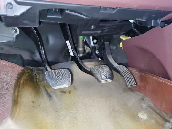 [西安·陕A] 二手比亚迪速锐2018款 1.5L 手动尊享型