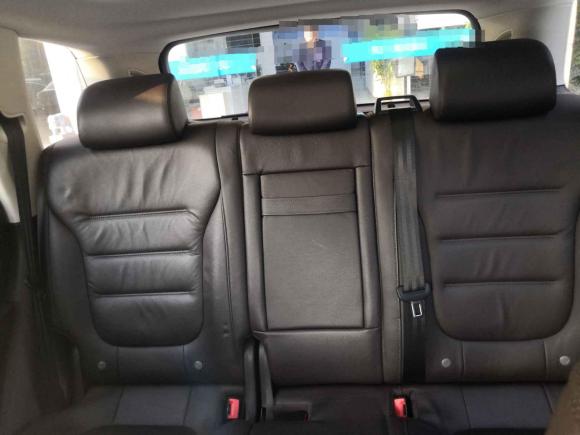 [广州·粤A] 二手大众途锐2017款 3.0TSI 驭岳型