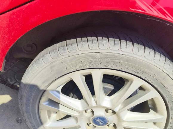 [无锡·苏B] 二手福特嘉年华2013款 两厢 1.5L 自动品尚型