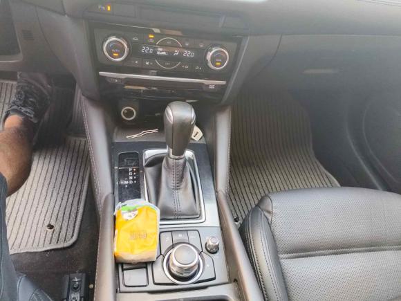 [深圳·粤B] 二手马自达阿特兹2017款 2.0L 蓝天豪华版