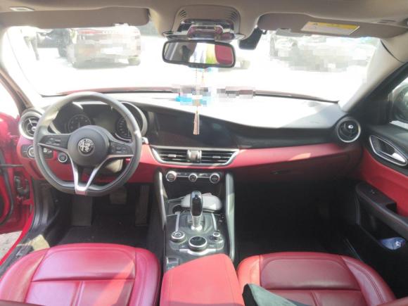 [合肥·皖A] 二手阿尔法·罗密欧Giulia朱丽叶2017款 2.0T 200HP 豪华版