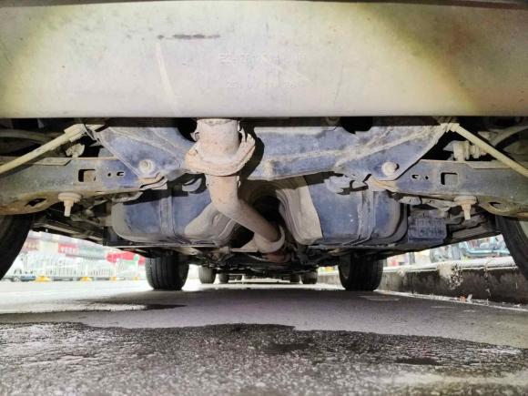 [武汉·鄂A] 二手陆风陆风X72015款 2.0T 全景尊贵版