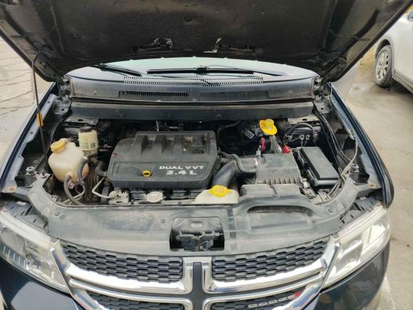 [南通·苏F] 二手道奇酷威2013款 2.4L 两驱尊尚版