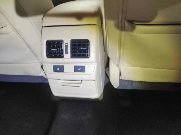 [上海·沪E] 二手斯巴鲁傲虎2015款 2.5i 豪华导航版