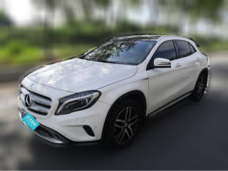 奔驰奔驰GLA2016款 GLA 200 时尚型