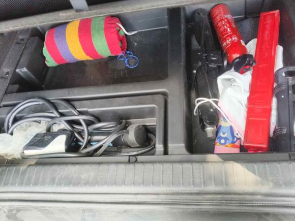 [广州·粤A] 二手比亚迪元新能源2018款 EV360 智联炫酷型