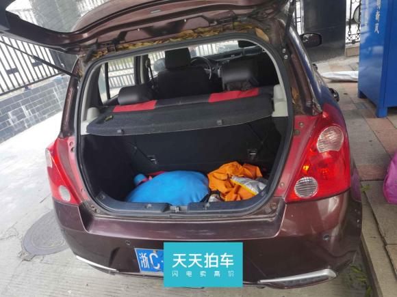 [温州·浙C] 二手铃木雨燕2013款 1.5L 自动标准版