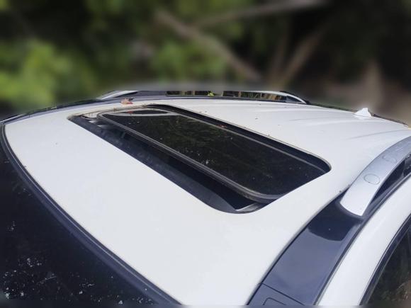 [南京·苏A] 二手哈弗哈弗H62015款 改款 运动版 1.5T 手动两驱精英型