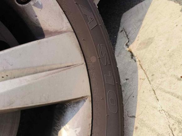 [深圳·粤A] 二手奔驰唯雅诺2010款 2.5L 豪华版