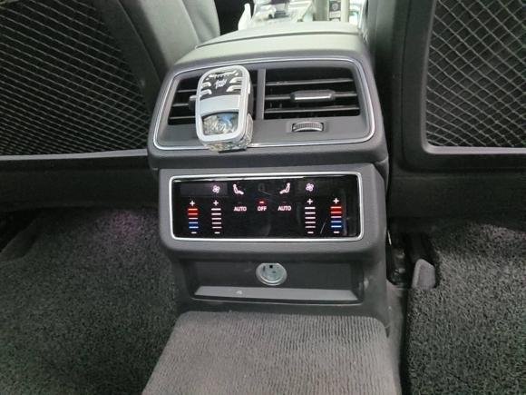 [上海·沪E] 二手奥迪奥迪A6L2021款 45 TFSI 臻选致雅型