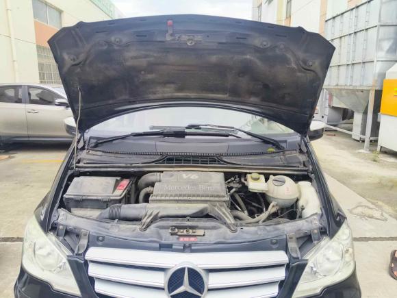 [上海·沪L] 二手奔驰唯雅诺2011款 2.5L 领航版