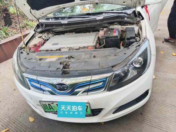 [成都·川A] 二手比亚迪比亚迪e52018款 450 智联尊享型