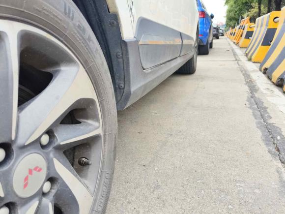 [佛山·粤X] 二手五菱汽车五菱宏光2016款 1.5L S1尊享型国V