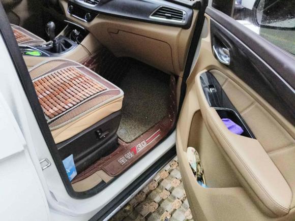 [广州·甘E] 二手宝骏宝骏7302017款 1.5T 手动尊享型 7座