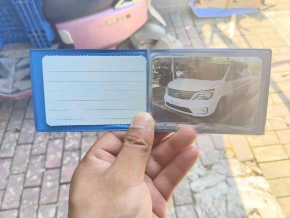 [南昌·赣A] 二手东风风行菱智2017款 M5L 1.6L 7座舒适型