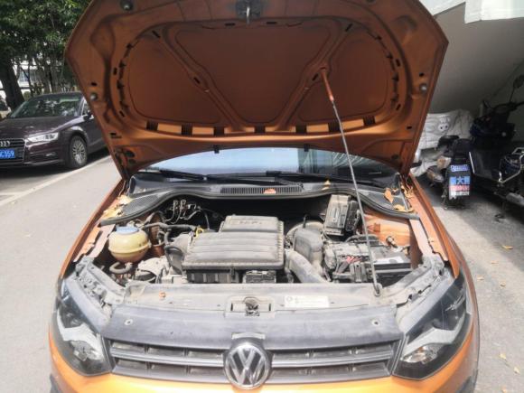 [上海·沪C] 二手大众Polo2014款 1.6L Cross Polo 自动