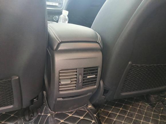 [湖州·浙E] 二手奔驰奔驰GLA2017款 GLA 200 时尚型