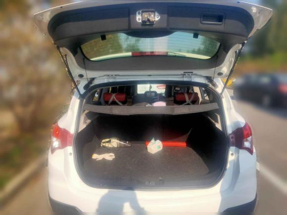 [无锡·川H] 二手海马海马S52015款 1.5T 手动智能豪华型运动版