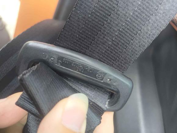 [南京·苏L] 二手中华中华V32015款 1.5T 自动精英型