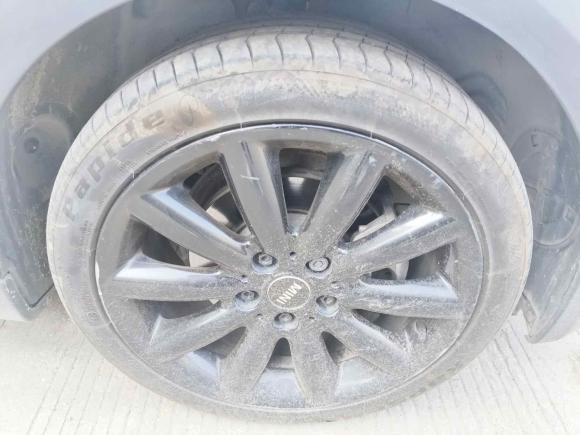 [温州·浙C] 二手MINIMINI2016款 1.5T COOPER 先锋派 五门版