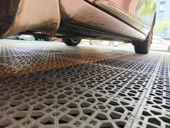 [佛山·粤E] 二手丰田卡罗拉2017款 改款双擎 1.8L E-CVT精英版