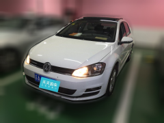 [南京·苏A] 大众高尔夫2016款 230TSI 自动舒适型