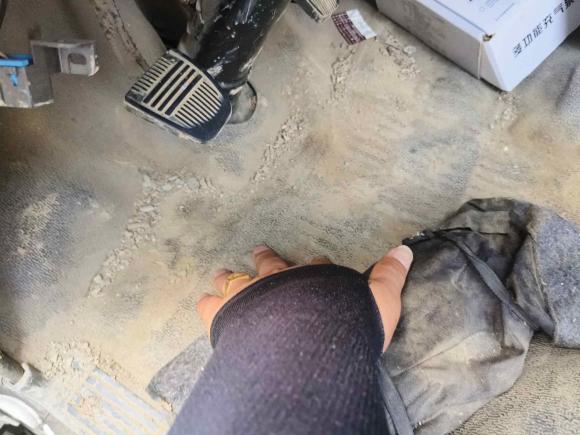 [常州·苏D] 二手金杯金杯海狮2014款 2.0L第五代翔运舒适1型4G20C