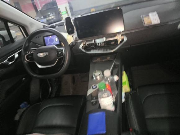 [苏州·苏E] 二手吉利几何吉利几何C2022款 蓝莓C400