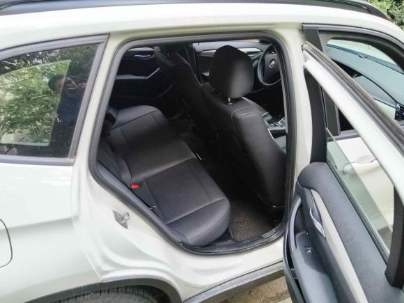 [上海·苏A] 二手宝马宝马X12012款 sDrive18i豪华型