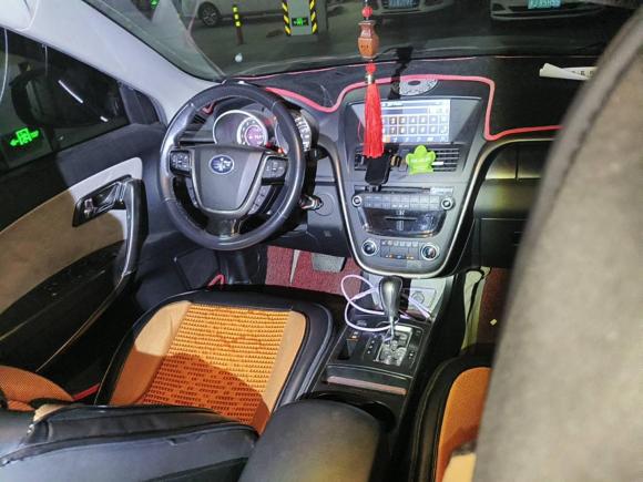 [台州·浙J] 二手奔腾奔腾X802013款 2.0L 自动舒适型