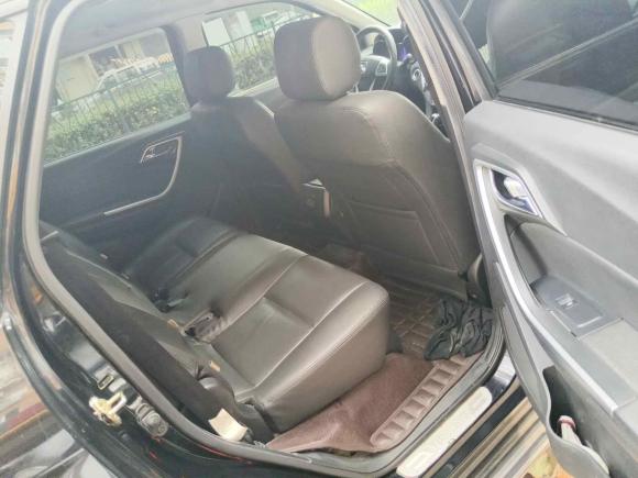 [济南·鲁A] 二手江铃驭胜S3502013款 2.4T 自动四驱柴油超豪华版5座