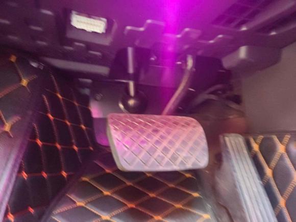 [湖州·浙E] 二手红旗红旗HS52019款 2.0T 智联旗享四驱版