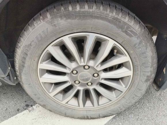 [深圳·粤L] 二手哈弗哈弗H62015款 运动版 1.5T 自动两驱豪华型