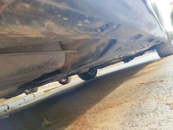 [合肥·川X] 二手红旗红旗H72015款 2.0T 豪华型