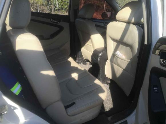 [南京·苏A] 二手东风风光风光5802016款 1.5T 手动豪华型