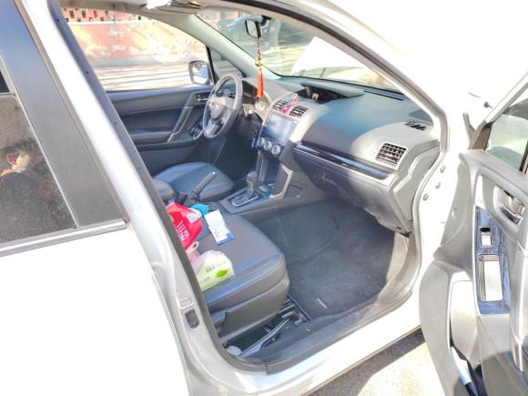 [上海·沪D] 二手斯巴鲁森林人2016款 2.0i 时尚导航版