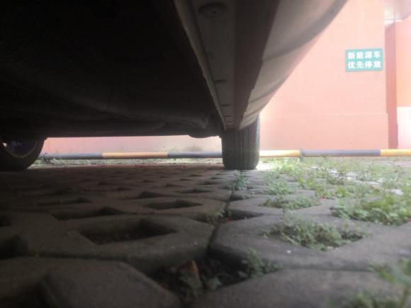 [深圳·粤L] 二手名爵MG 3SW2015款 1.5L AMT精英型