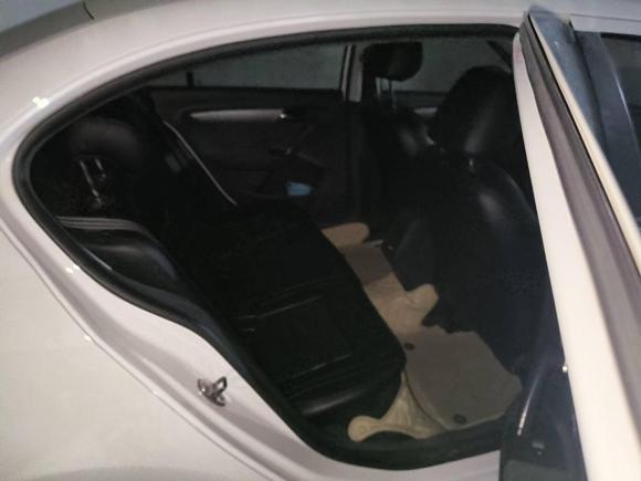 [济南·鲁A] 二手大众朗逸2013款 改款经典 1.6L 手动风尚版