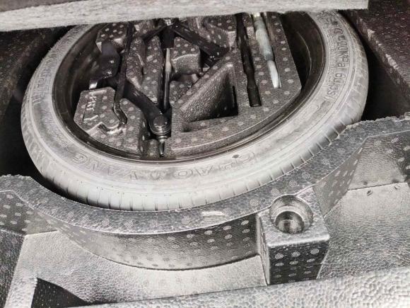 [苏州·苏E] 二手飞凡汽车飞凡ER62021款 新动版 620km 智享版