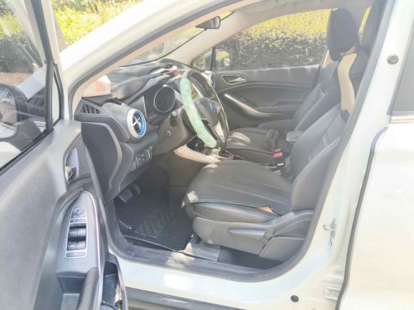 [金华·浙G] 二手比亚迪元新能源2018款 EV360 智联尚酷型